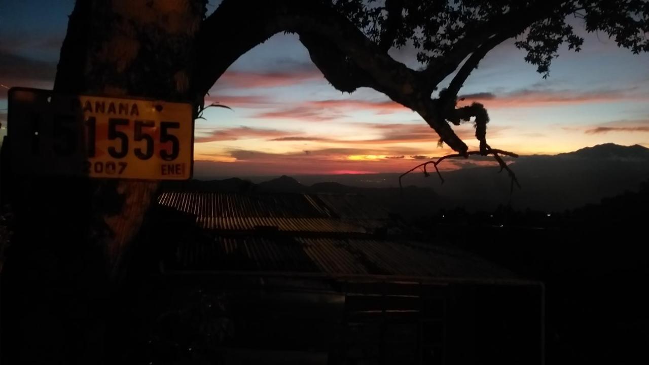 Roots Casa Rustica Hotel Valle Hornito ภายนอก รูปภาพ